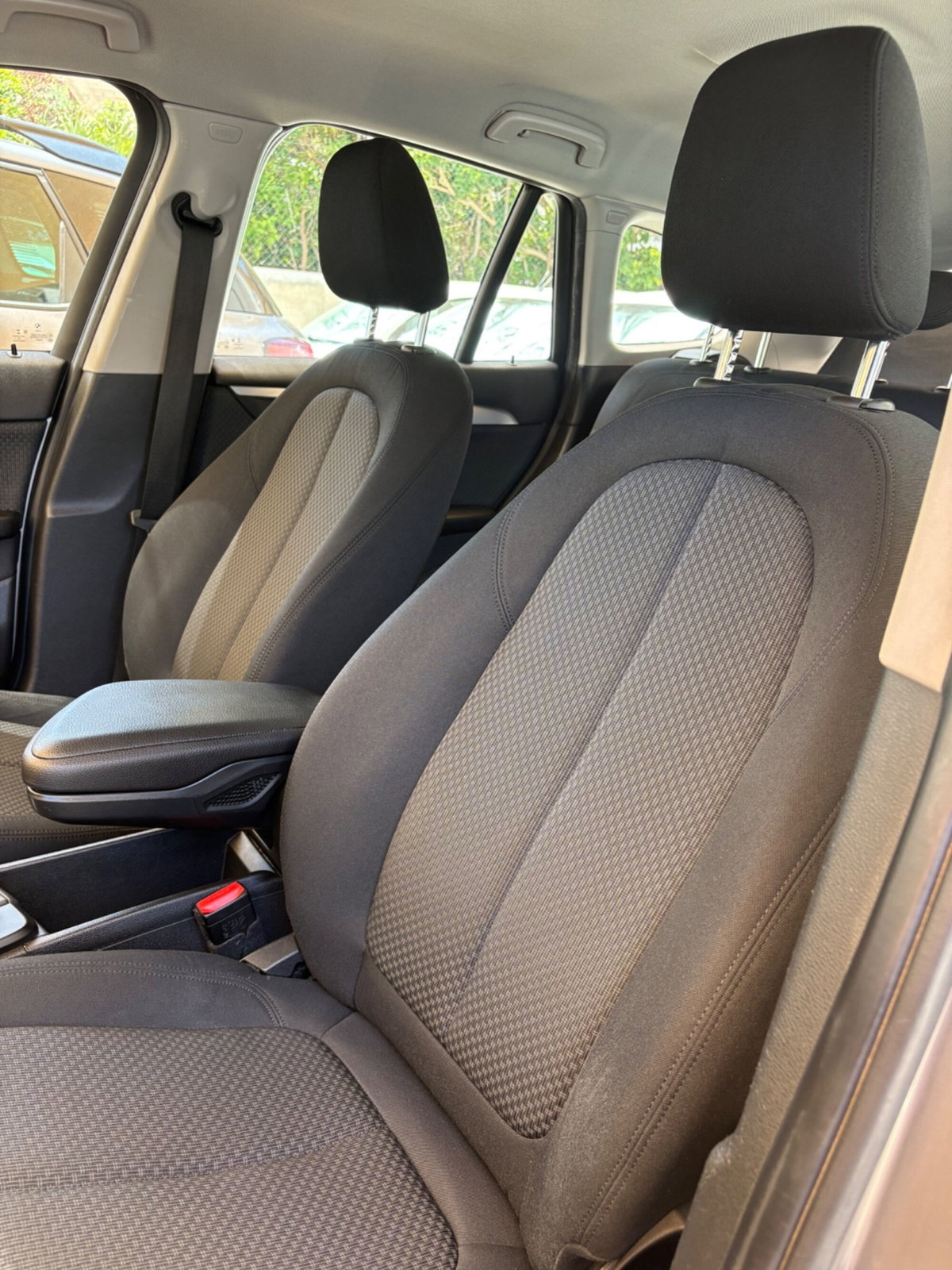 BMW X1 sDrive16d Advantage (7)