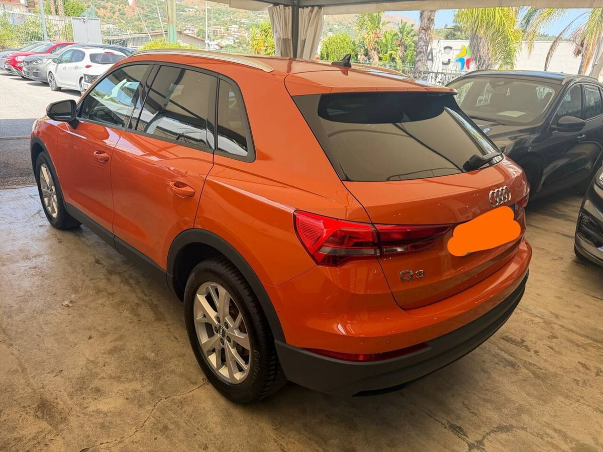 Audi Q3 35 TDI quattro S tronic Business Advanced (5)