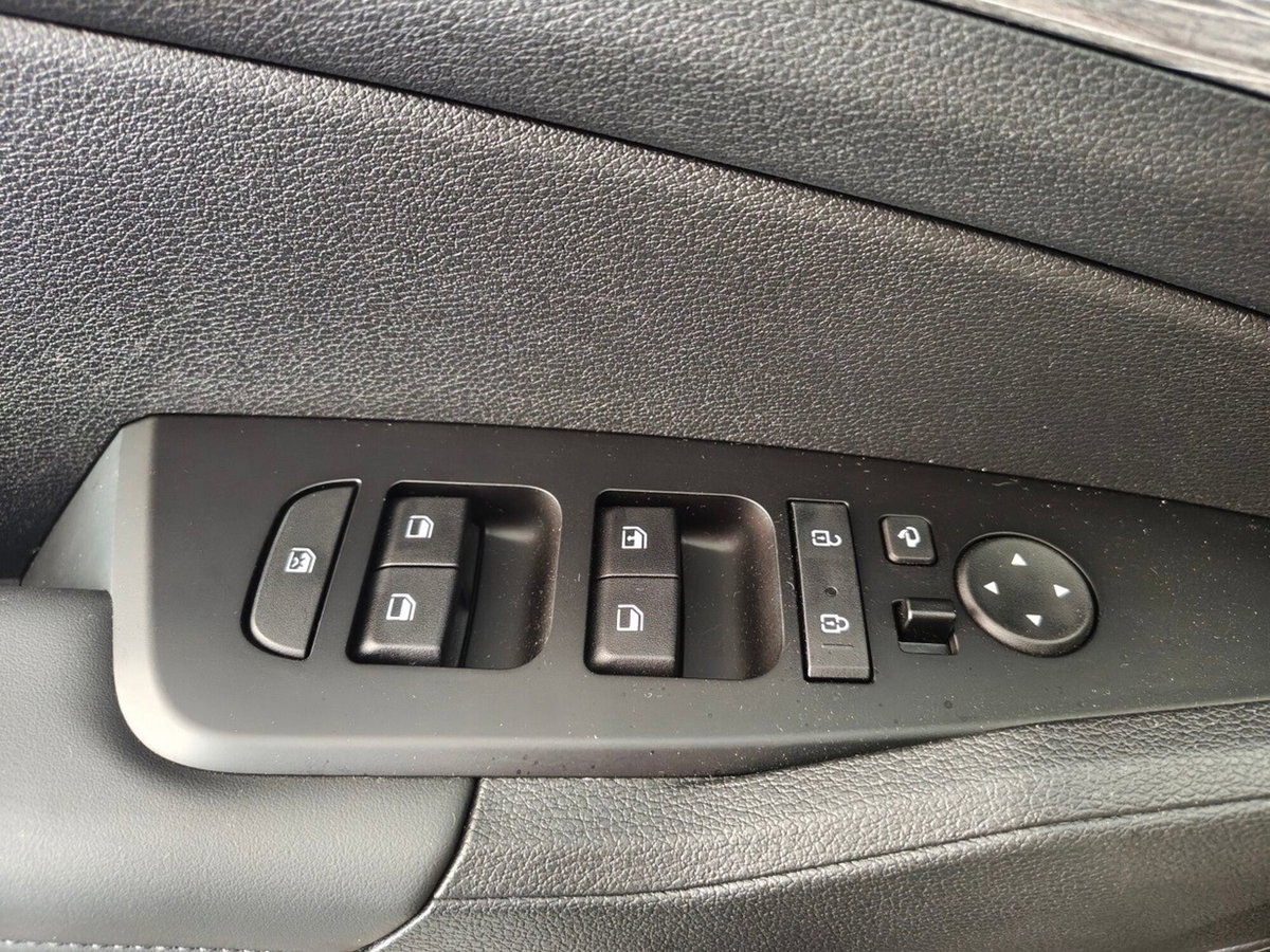 Kia Sportage 1.6 CRDi MHEV Business (12)