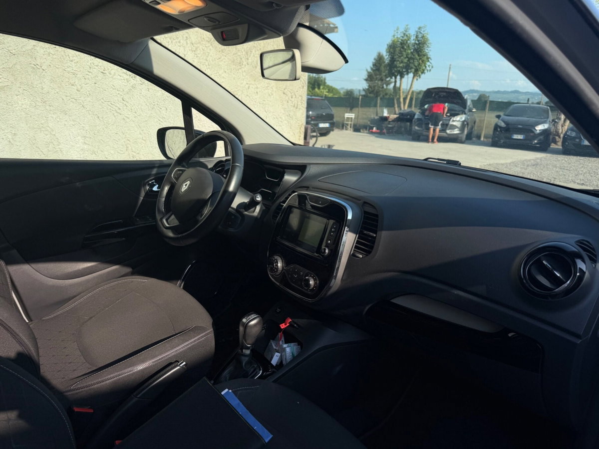 Renault Captur TCe 120 CV EDC Start&Stop Energy Intens (11)