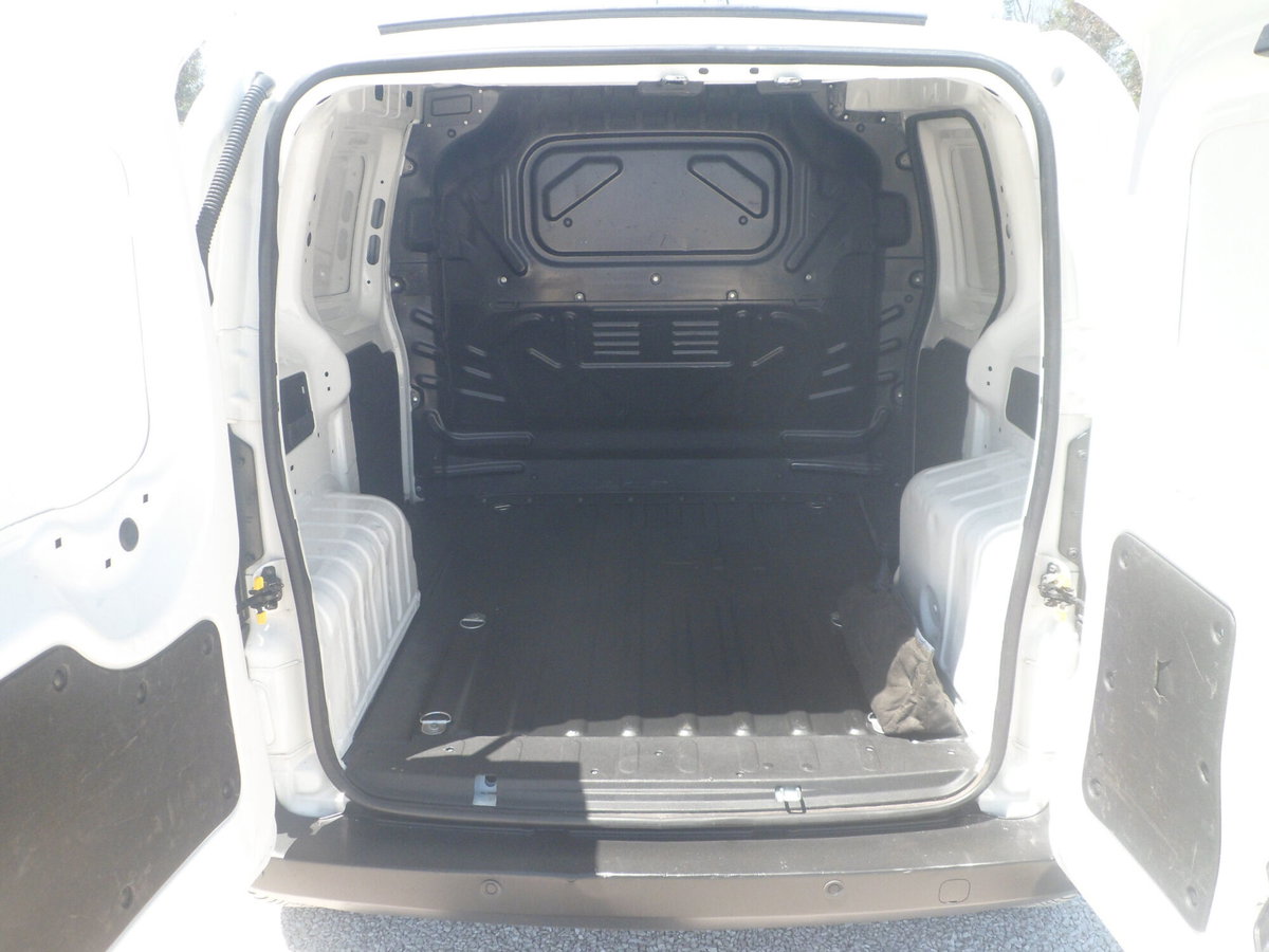 Fiat Fiorino 1.3 MJT 95CV Furgone (7)