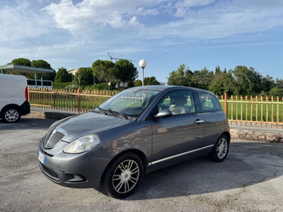 Lancia Ypsilon 1.3 MJT 90 CV Platino (8)