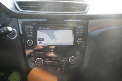 Nissan Qashqai 1.5 dCi 115 CV Tekna (10)