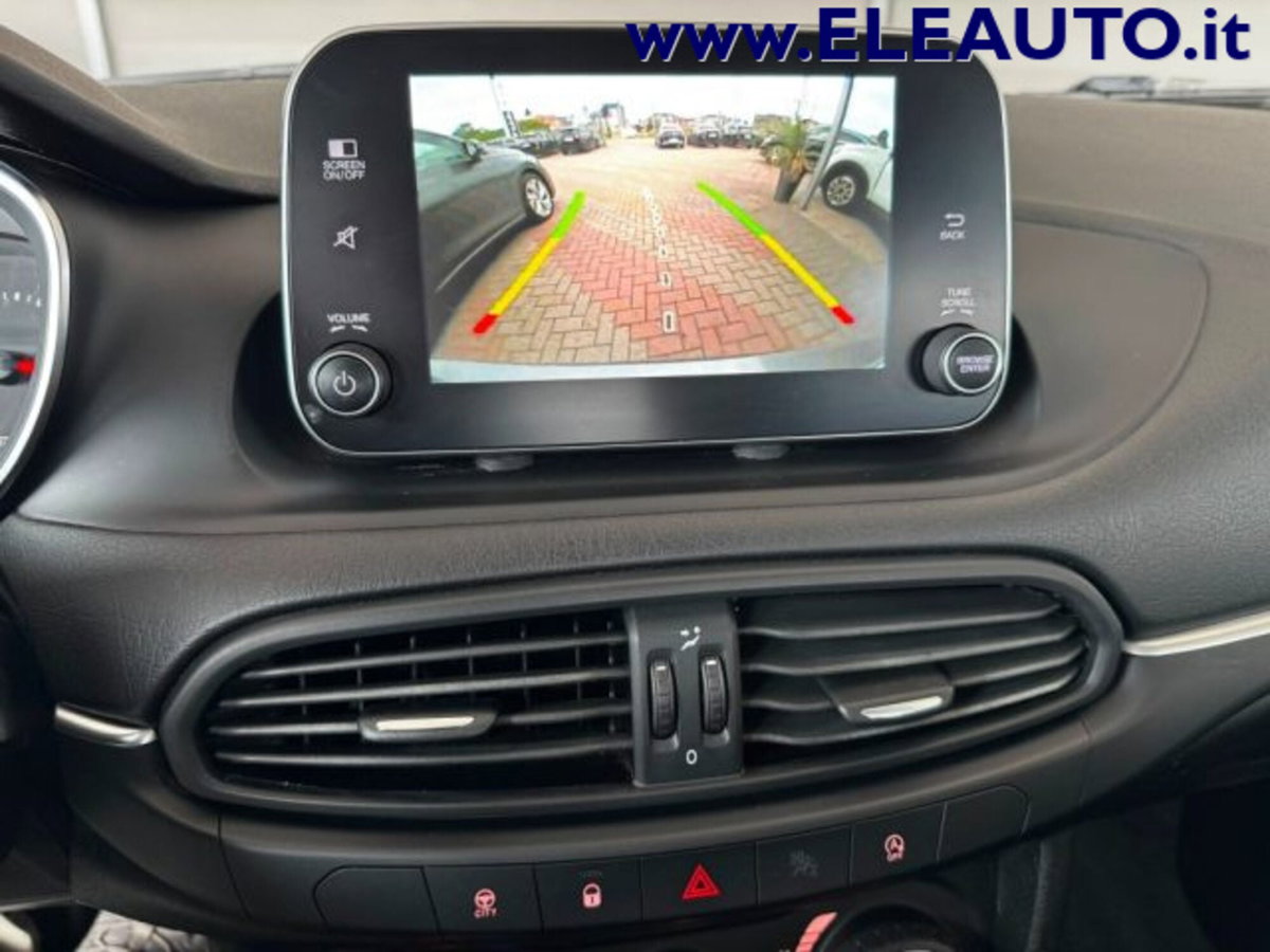 Fiat Tipo Station Wagon Tipo 1.6 Mjt S&S SW Lounge (10)