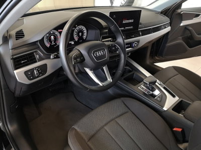 Audi A4 Avant 30 TDI/136 CV S tronic Business Advanced (7)