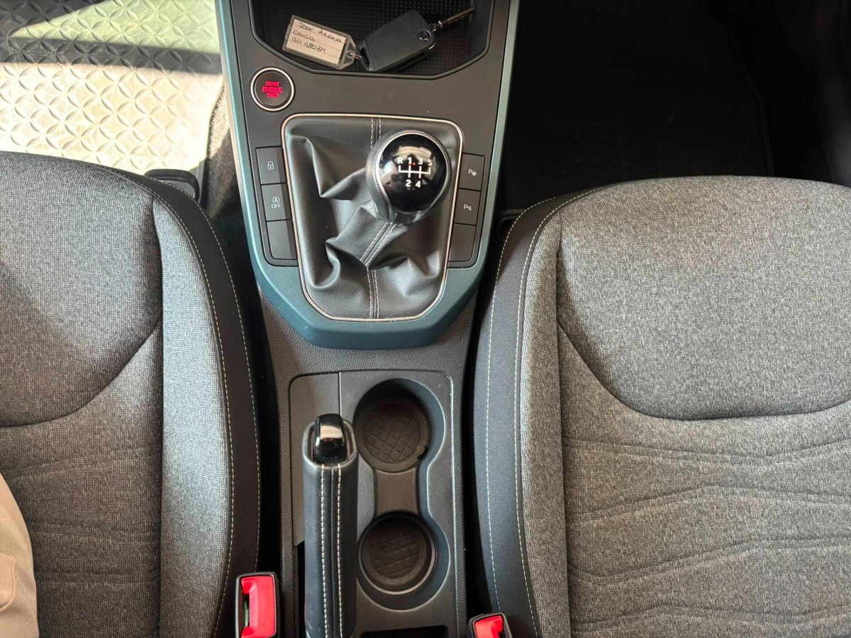 SEAT Arona 1.0 ecotsi Xperience 95cv (14)
