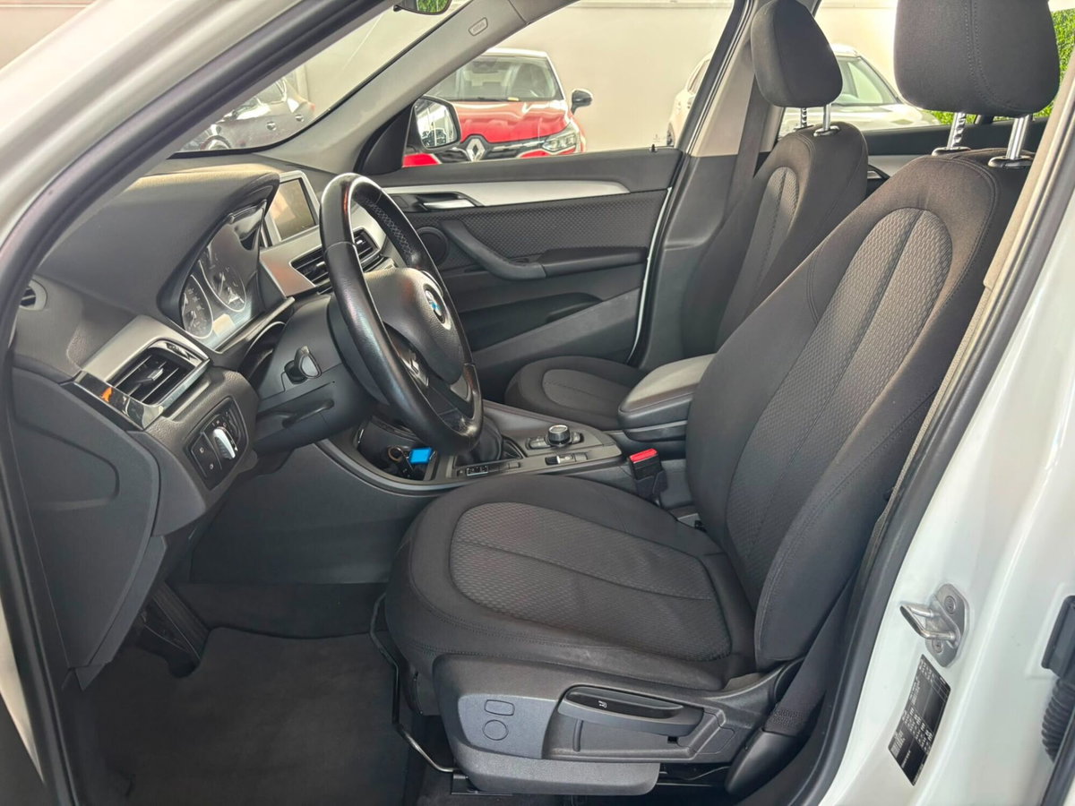 BMW X1 sDrive18d (10)