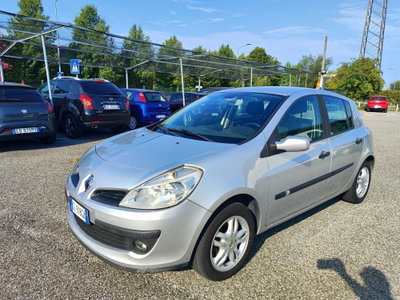 Renault Clio 1.2 16V 5 porte Dynamique (2)