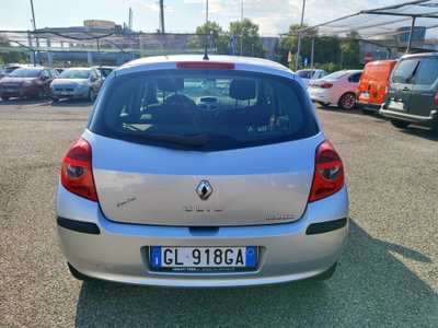Renault Clio 1.2 16V 5 porte Dynamique (5)