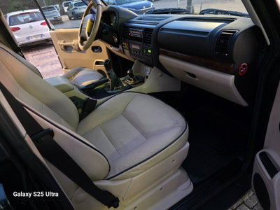 Land Rover Discovery 2.5 Td5 5 porte HSE (10)
