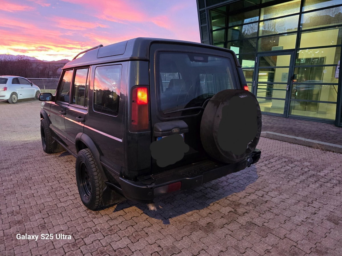 Land Rover Discovery 2.5 Td5 5 porte HSE (14)
