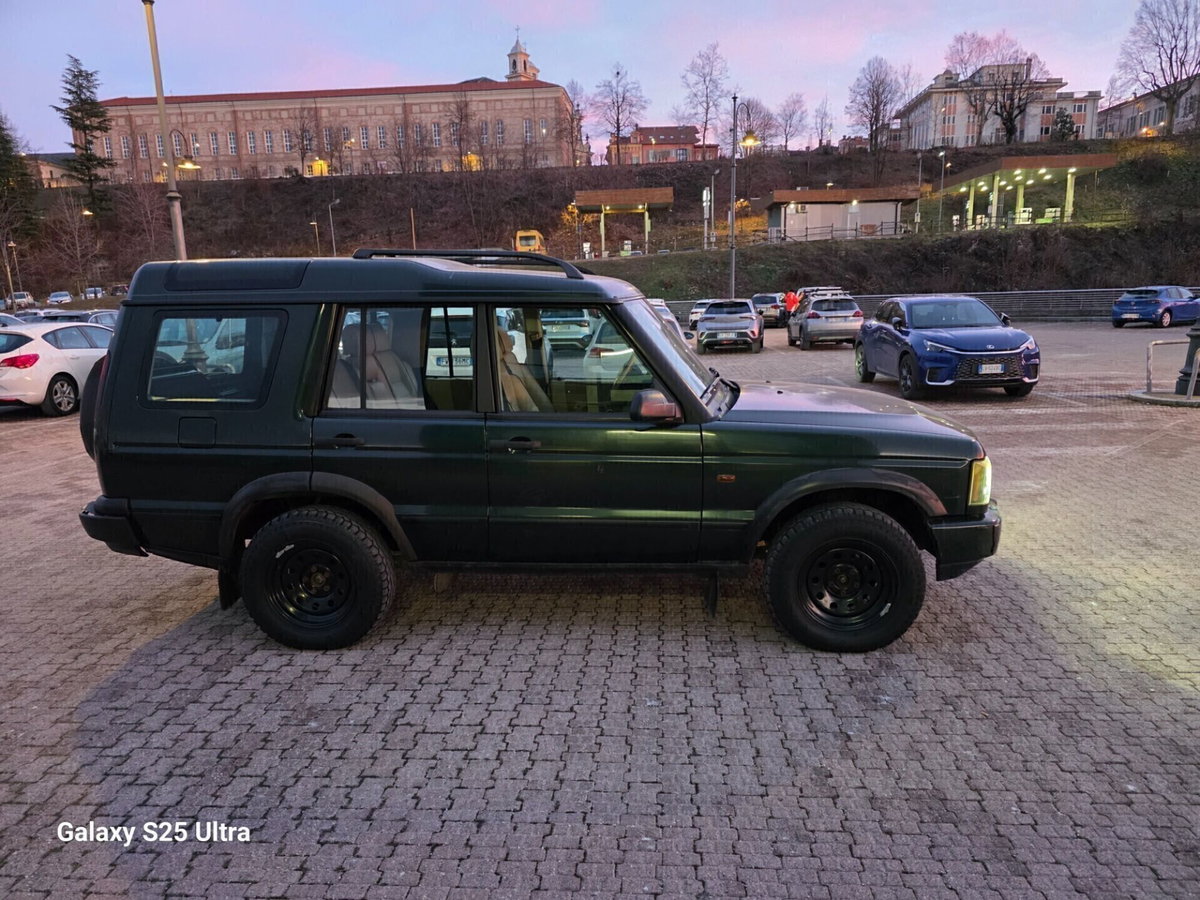 Land Rover Discovery 2.5 Td5 5 porte HSE (16)