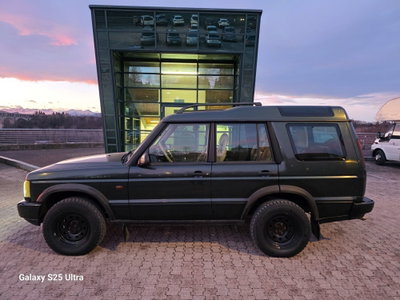Land Rover Discovery 2.5 Td5 5 porte HSE (2)