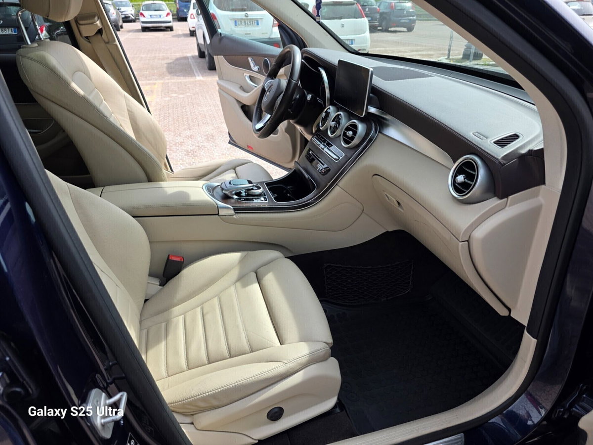 Mercedes-Benz GLC Coupé 250 d 4Matic Coupé Premium (8)