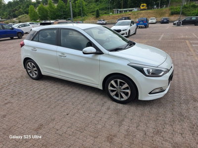 Hyundai i20 1.2 3p. BlueDrive (5)