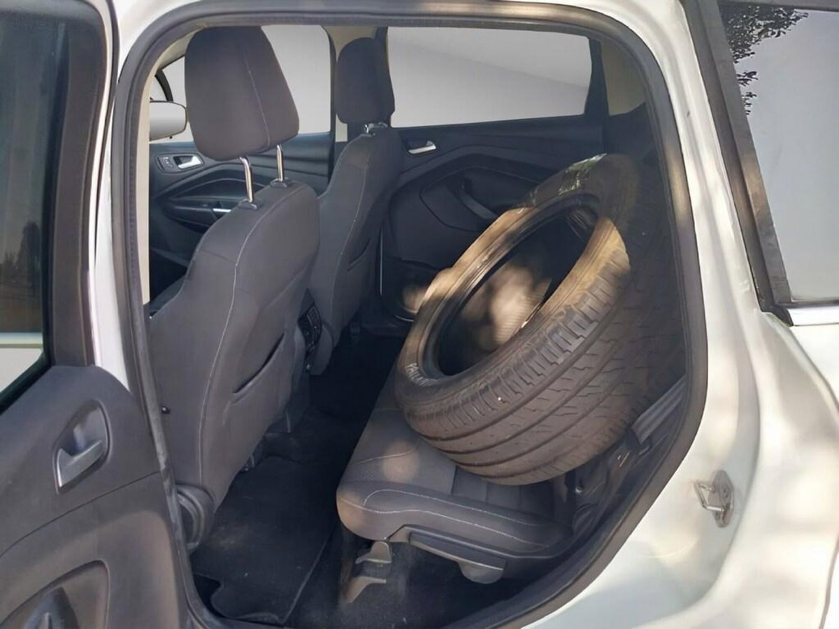 Ford Kuga 2.0 TDCI 120 CV S&S 2WD Plus (12)