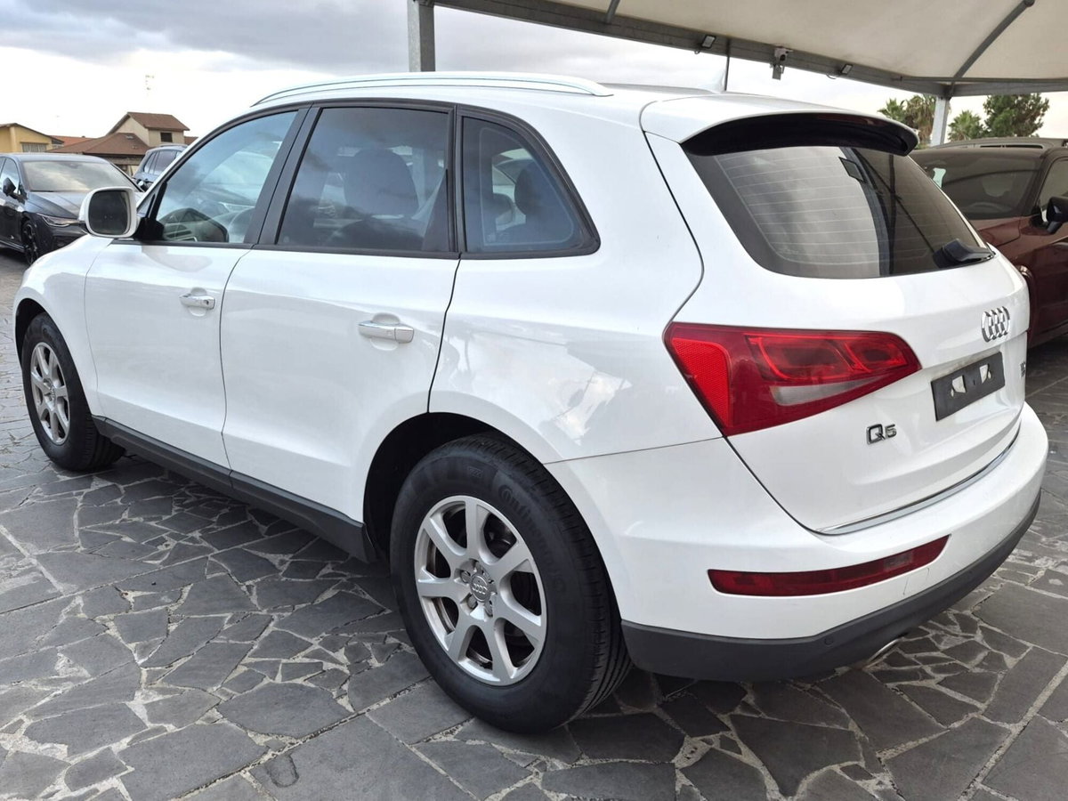 Audi Q5 2.0 TDI 150 CV ultra Advanced Plus (8)