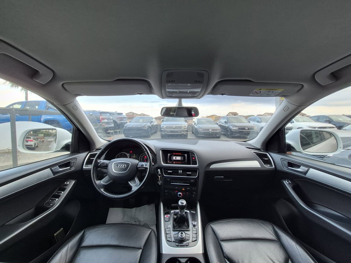Audi Q5 2.0 TDI 150 CV ultra Advanced Plus (9)