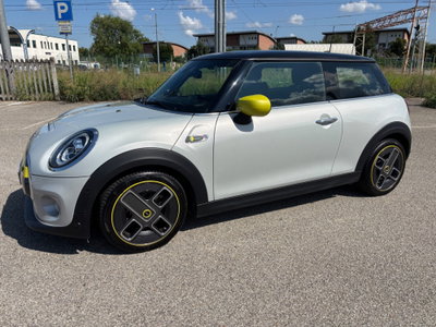 MINI Mini Cooper SE S usata