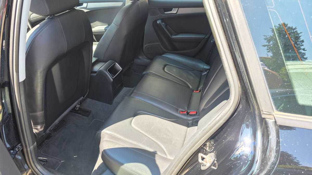Audi A4 Allroad 2.0 TDI 150 CV cl.d. Ambiente (9)
