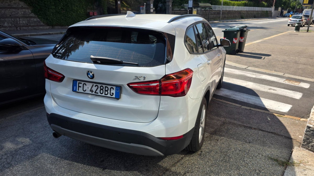 BMW X1 sDrive16d Advantage (4)