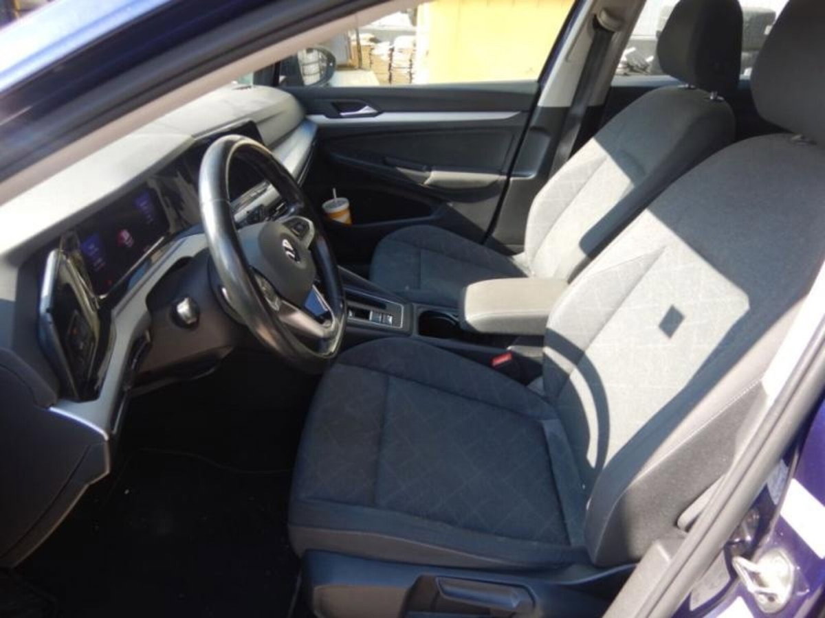 Volkswagen Golf 1.5 TGI DSG Life (7)