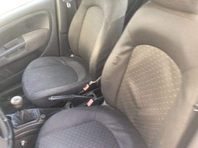 Fiat Grande Punto 1.3 MJT 75 CV 5 porte Active (9)