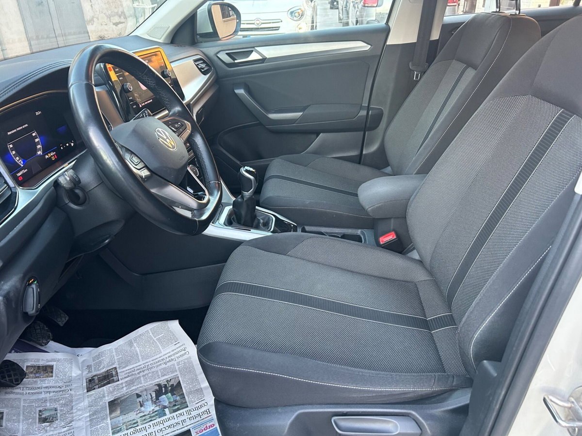 Volkswagen T-Roc 2.0 tdi Style 115cv (16)