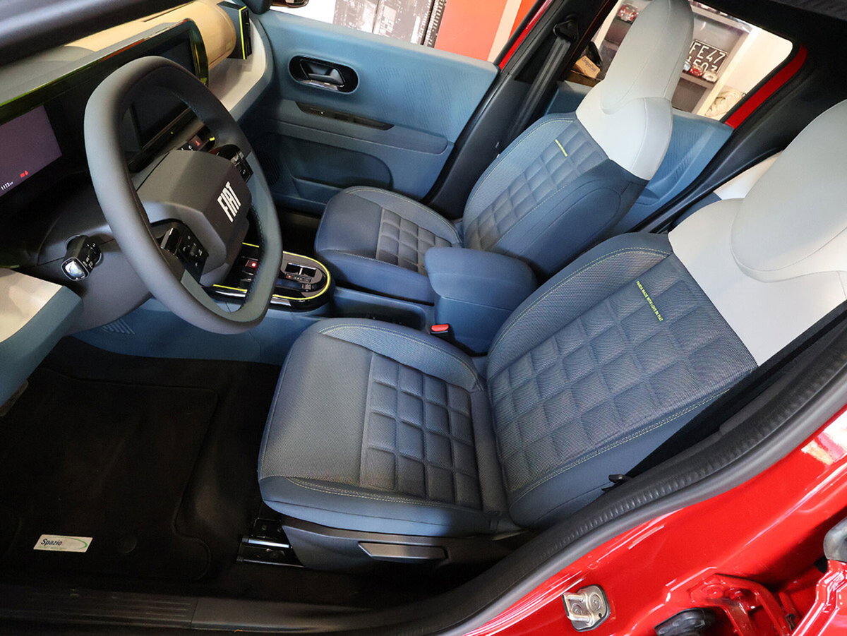 Fiat Grande Panda 1.2 La Prima 100cv (10)