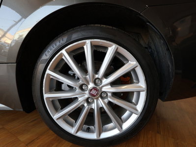 Fiat 124 spider 124 spider 1.4 MultiAir Lusso (5)