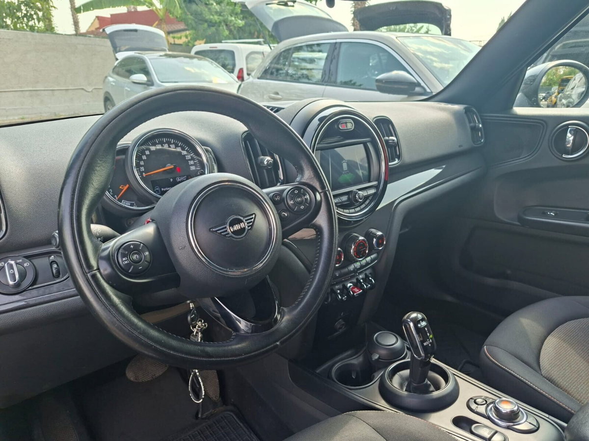 MINI Mini Countryman 2.0 Cooper D Baker Street Countryman (16)