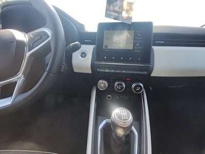 Renault Clio TCe 100 CV GPL 5 porte Techno (14)