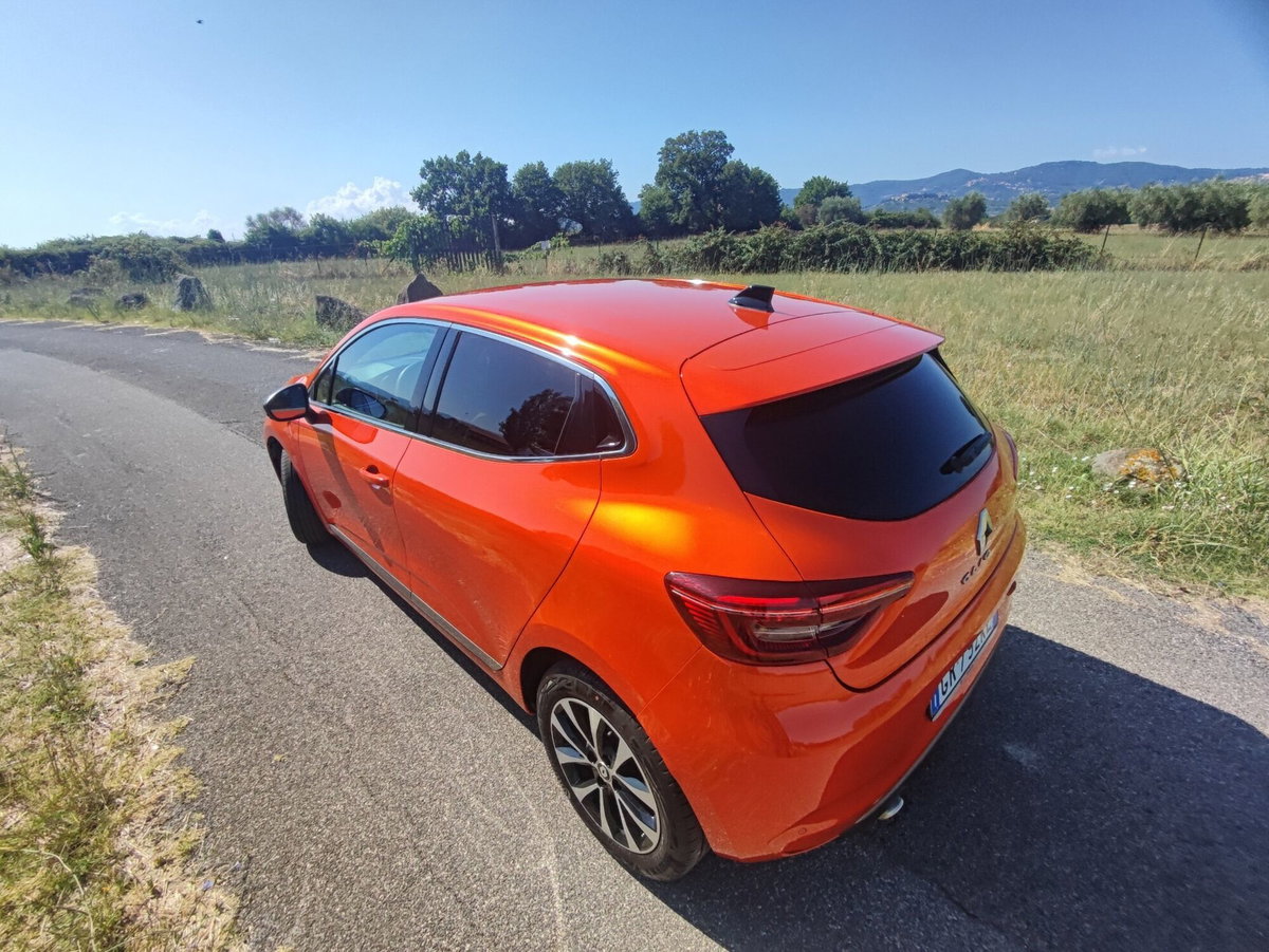 Renault Clio TCe 100 CV GPL 5 porte Techno (8)