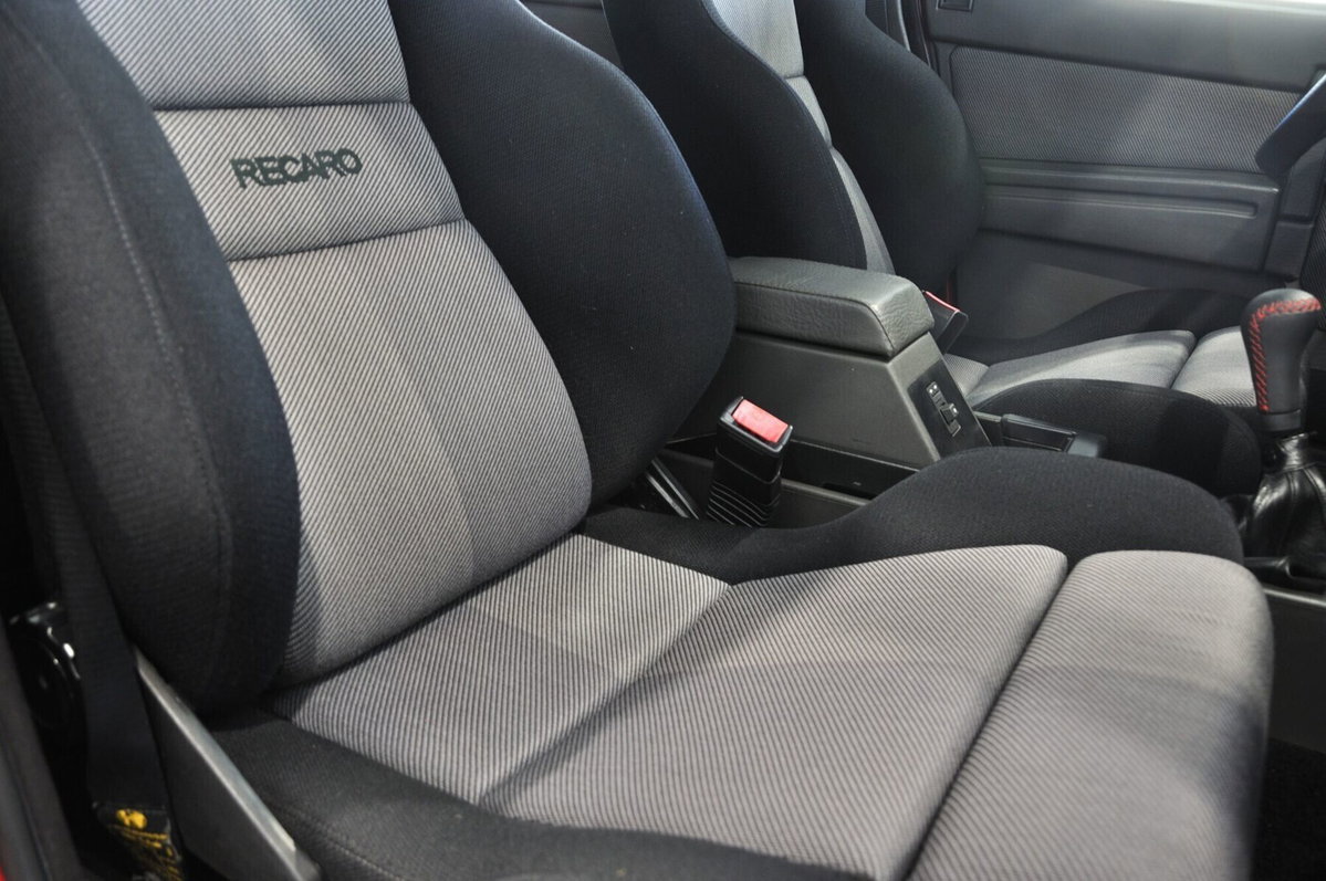 Alfa Romeo 75 2.0i Twin Spark A.S.N. (14)
