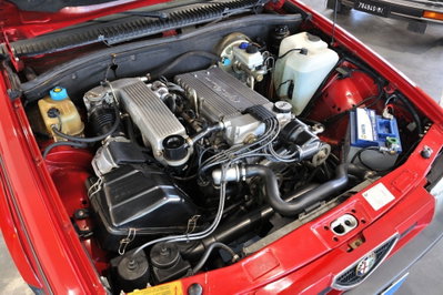 Alfa Romeo 75 2.0i Twin Spark A.S.N. (3)