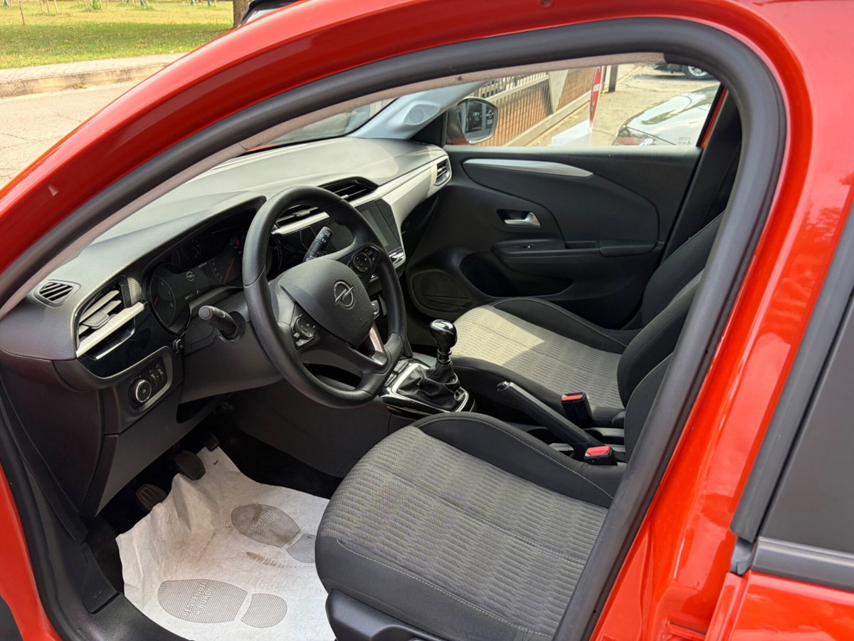 Opel Corsa 1.5 D 100 CV Edition (8)