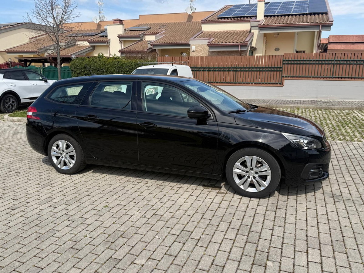 Peugeot 308 SW BlueHDi 120 S&S Business (4)