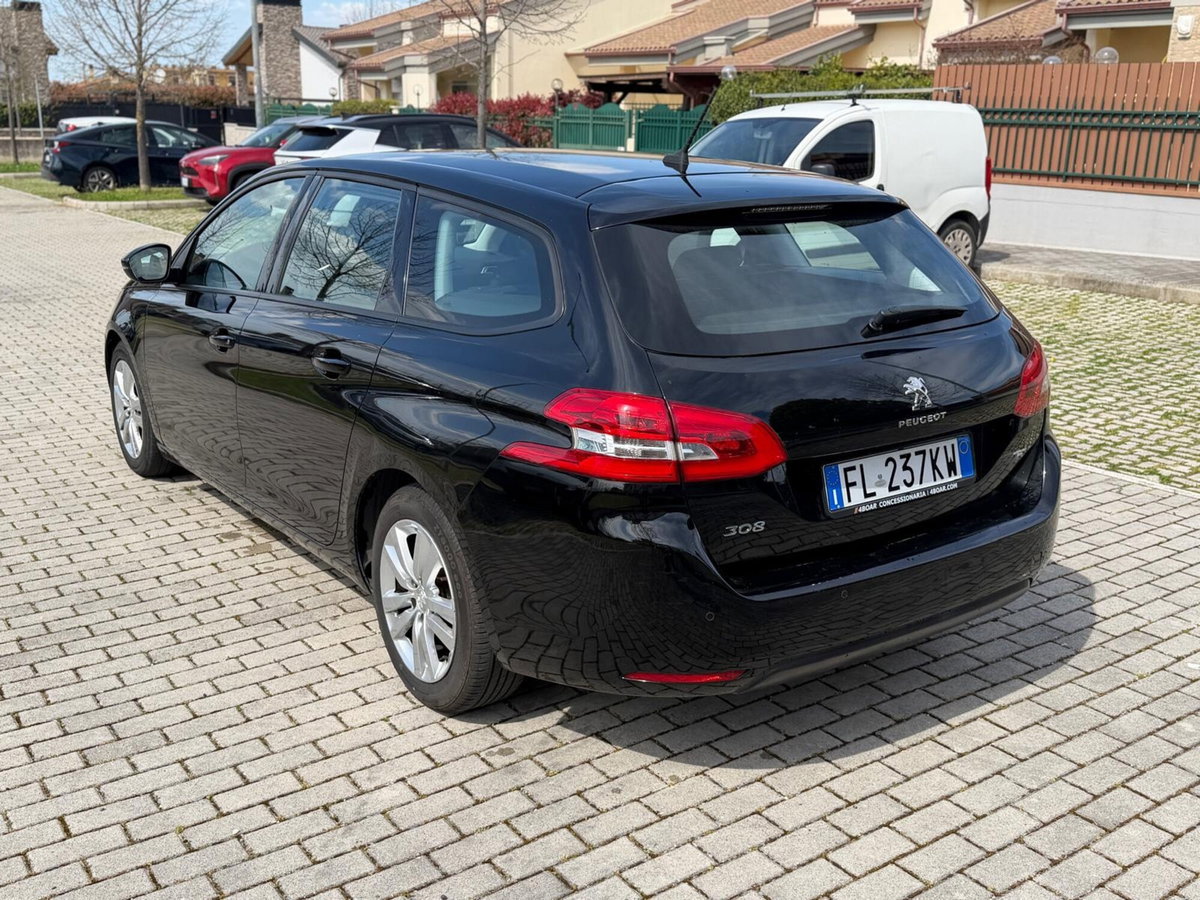 Peugeot 308 SW BlueHDi 120 S&S Business (7)
