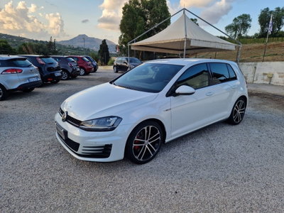 Volkswagen Golf GTD 2.0 TDI DSG 5p. BlueMotion Technology usata