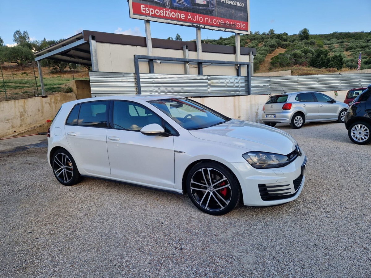 Volkswagen Golf GTD 2.0 TDI DSG 5p. BlueMotion Technology (5)