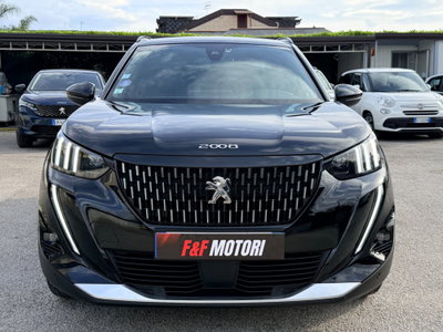 Peugeot 2008 PureTech 130 S&S EAT8 GT Pack (2)