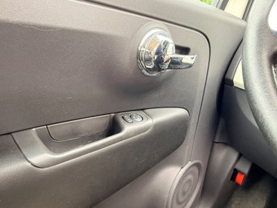 Fiat 500 1.3 Multijet 16V 95 CV Lounge (19)