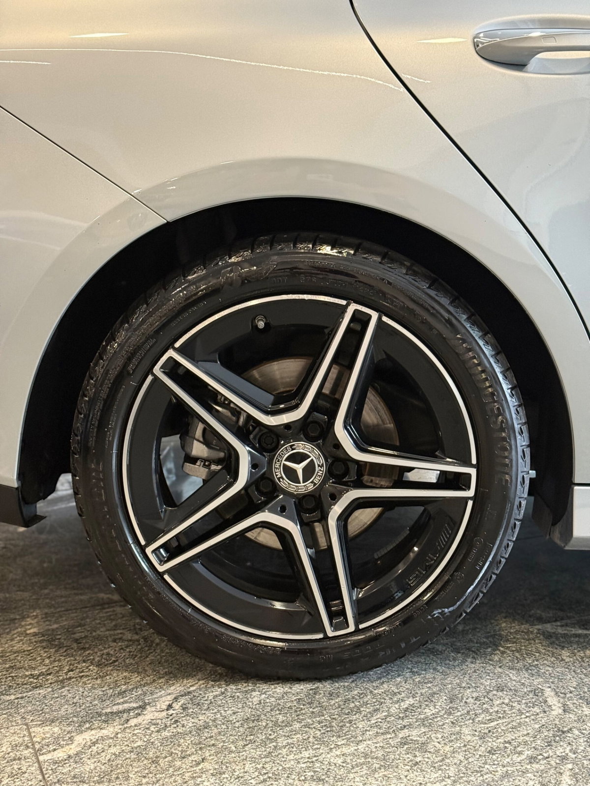 Mercedes-Benz CLA Shooting Brake 200 d AMG Line Advanced Plus auto (13)