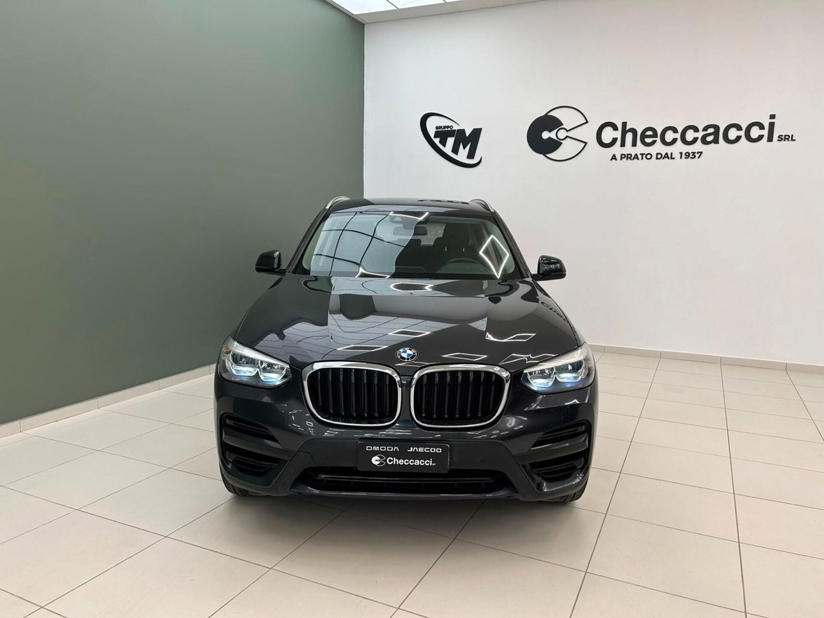 BMW X3 xDrive20d Business Advantage (2)