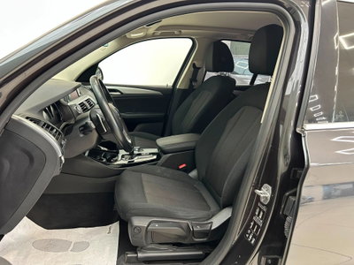BMW X3 xDrive20d Business Advantage (6)