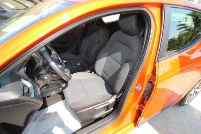 Renault Clio TCe 100 CV GPL 5 porte Equilibre (16)