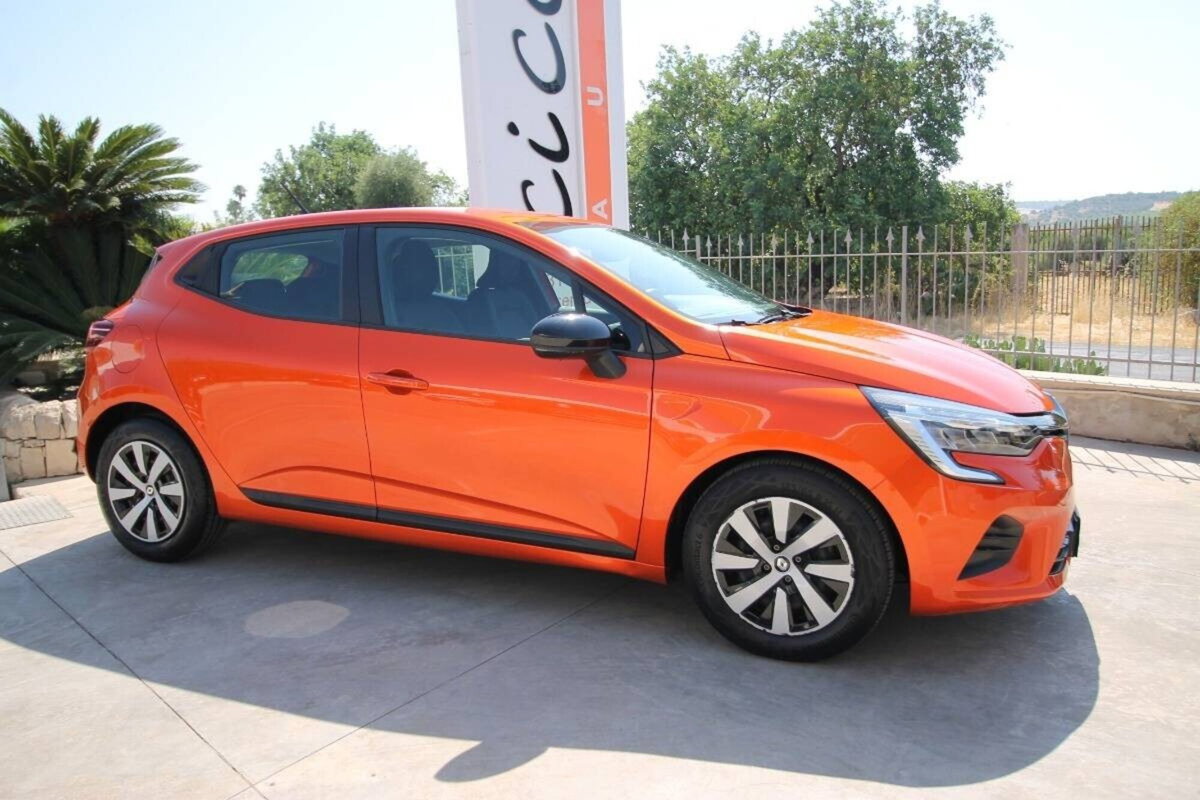 Renault Clio TCe 100 CV GPL 5 porte Equilibre (7)