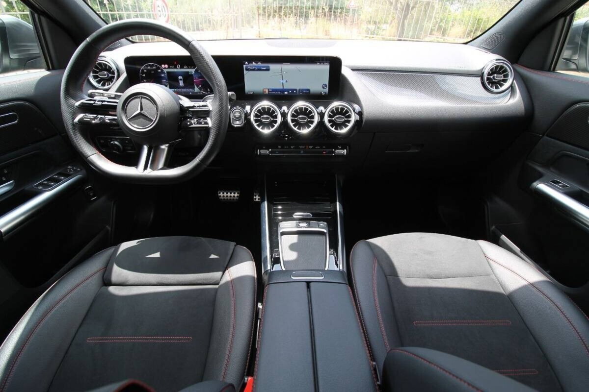 Mercedes-Benz GLA SUV 200 d AMG Line Advanced Plus 4matic auto (8)