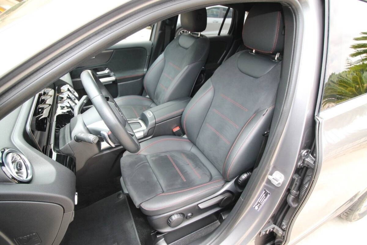Mercedes-Benz GLA SUV 200 d AMG Line Advanced Plus 4matic auto (9)
