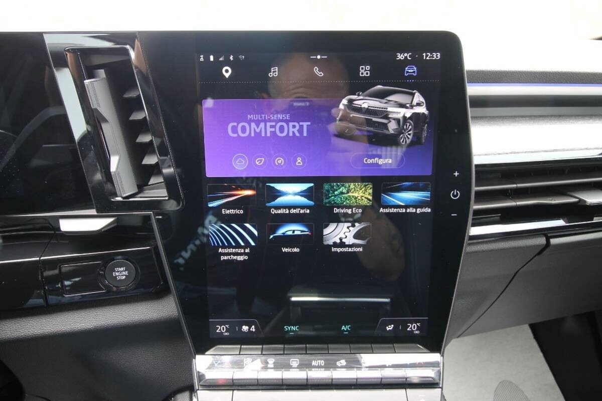 Renault Austral 1.2 full hybrid Techno 200cv auto (11)